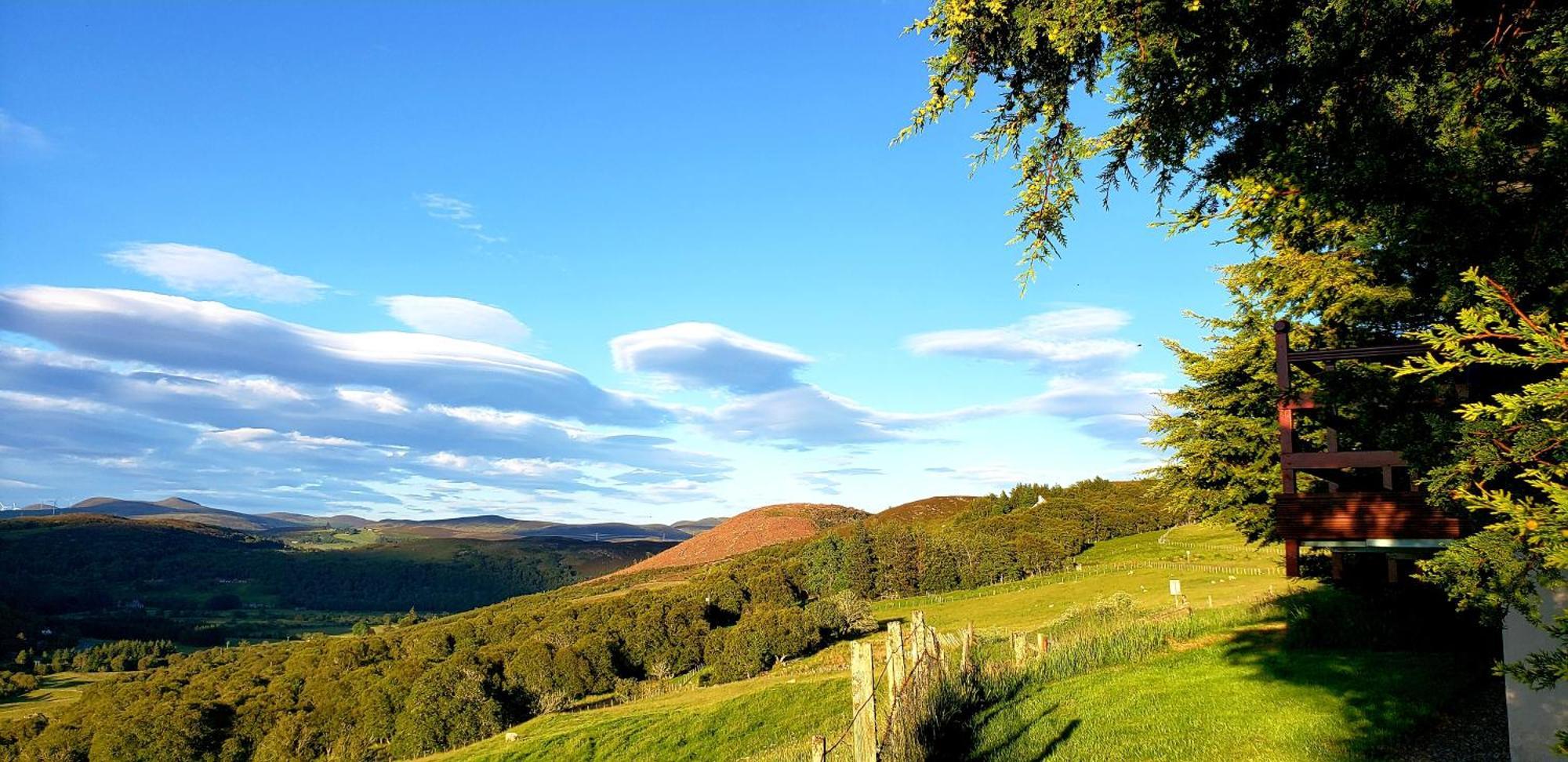Highland Glen Lodges Rogart Exterior foto